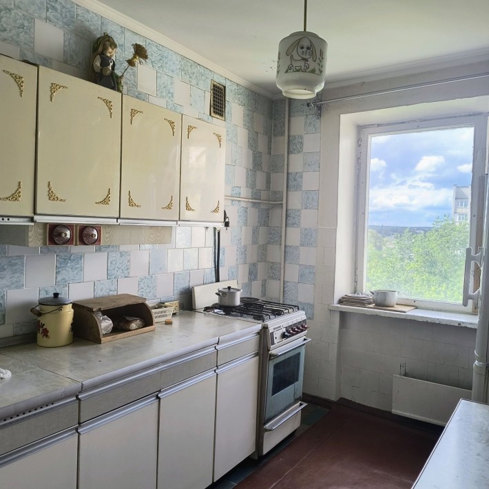 Терміново продам трикімнатну квартиру по Пр. Миру, 204 - фото 1