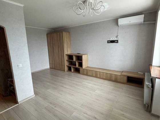 Продам 1-кім. квартиру по вул. Бандери, 31-в (бонус-підвал 6 кв.м.) Чернігів