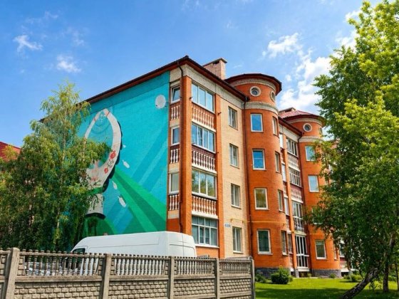 Продаж квартири на 1 поверсі цегляного будинку, 84 кв. Масани Чернигов