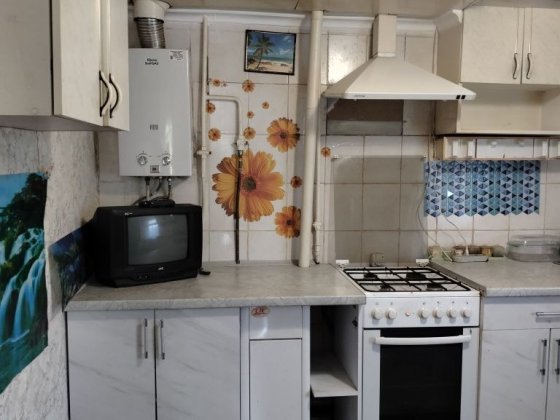 продається двух кімнатна квартира в приватному секторі Житомир