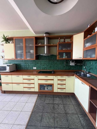 Продам большую квартиру на ул.Моссаковского - фото 1