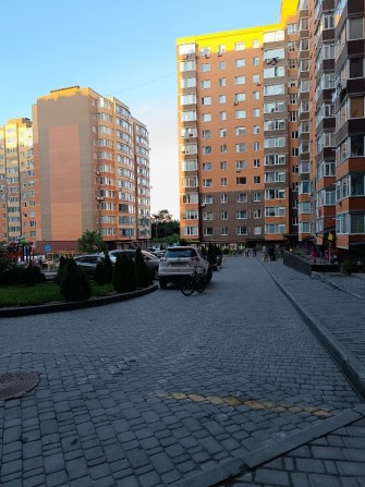 Продаж трикімнатної квартири в зданому будинку ЖК Європейський Квартал - фото 1