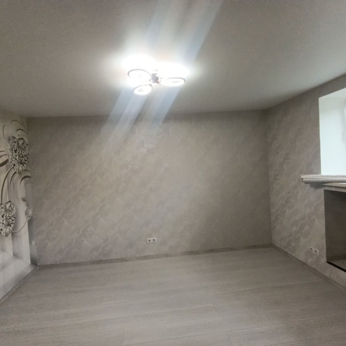 Продам 1но кімнатну квартиру - фото 1