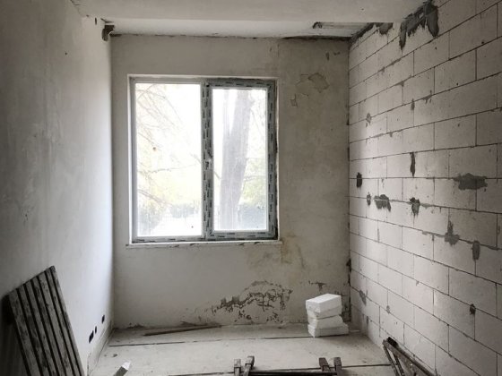 Продам однокомнатную на Дегтярева Запорожье
