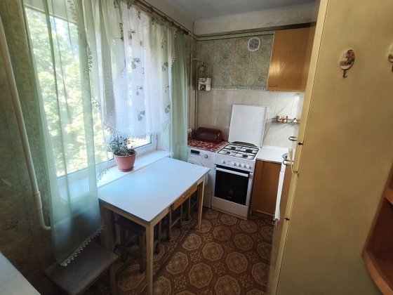 2к. квартира. Вул.Полякова. 4/5 поверх. Запорожье