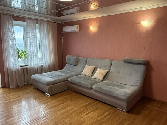 Продаж 4х кімнатної квартири Житомир