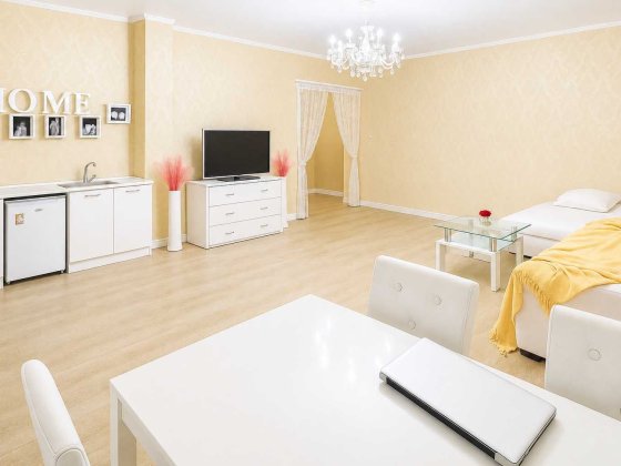 Власник. Продам 2к в ЖК Кировский (просп. А.Поля 16)