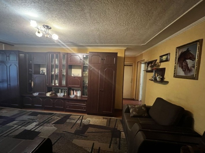 Вул Хлібна, продаж 3-кімн квартири, цегляний будинок, АВТОНОМНЕ ГАЗОВЕ ОПАЛЕННЯ - фото 1