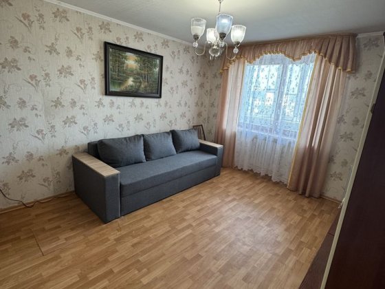 Продається затишна 3х кім. квартира з автономним опаленням, на ж/м ПАРУС