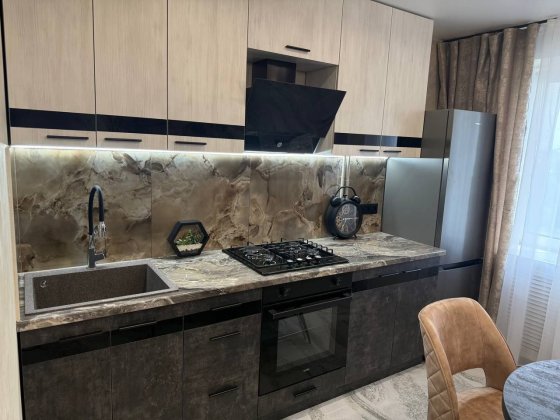Продам 2 комнатную квартиру на Косиора Калиновая 1 Днепр