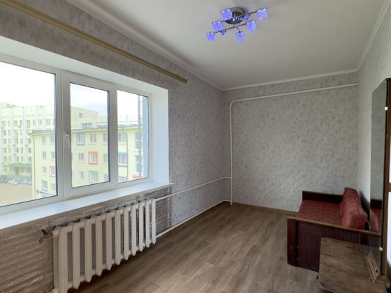 Продам 2-х к. квартиру центр ул. Серова Набережная,10 (Юлиуша Словацкого) / университет Нобеля Днепр