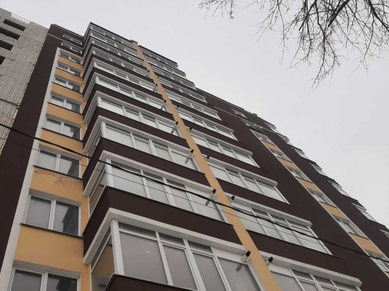 Продам большую 1но комнатную сданную Срочно! Житомир