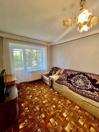 Продажа 2х-комн.кв. ул. Ольги Кобылянской 2 этаж - фото 1