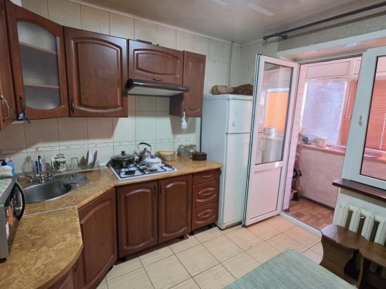 Продам 1 кім.квартиру по вул.Святого Миколая Запорожье