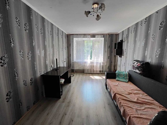 ПРОДАМ 1-но кімнатну квартиру по вул.Петра Сагайдачного, Бородок - фото 1