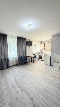 Продам однокімнатну квартиру на Новомиколаївці - фото 1