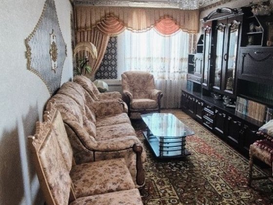 Продам 2х кімнатну квартиру , площа Соборна Житомир