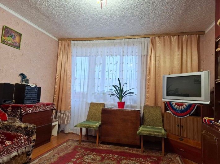 Продаж трикімнатної квартири на Ближньому Замості - фото 1