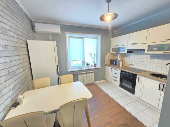 Продам 1-комн квартиру с ремонтом ПОБЕДА - 4 Днепр
