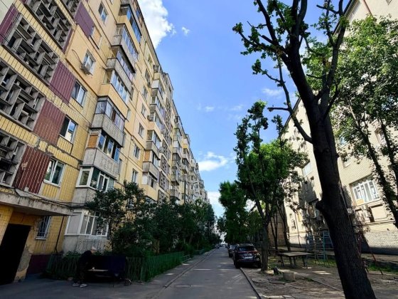Продам 3 комнатную квартиру Правый берег. Янгеля. Днепр