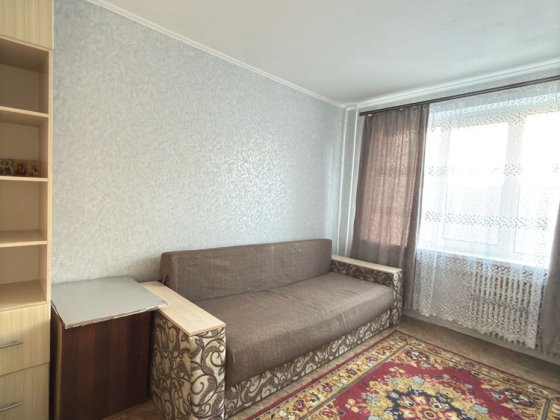 Продаж гостинки на 101 м-ні Кропивницкий