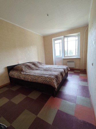 Продам 3-х кімнатну квартиру - фото 1