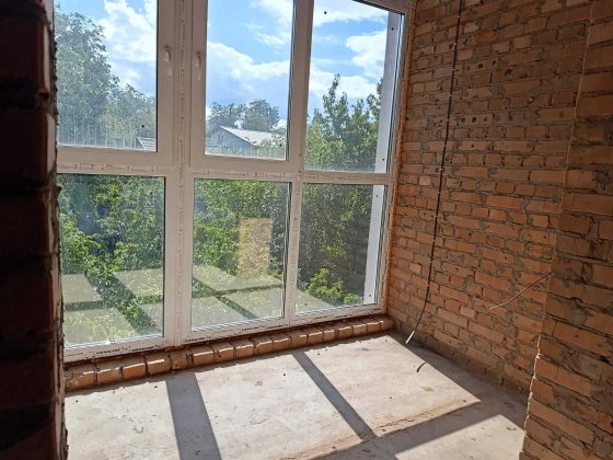 2-кімнатна квартира в новобудові, ближнє Старе місто.  Будинок зданий. Сусіди вже живуть. Винница