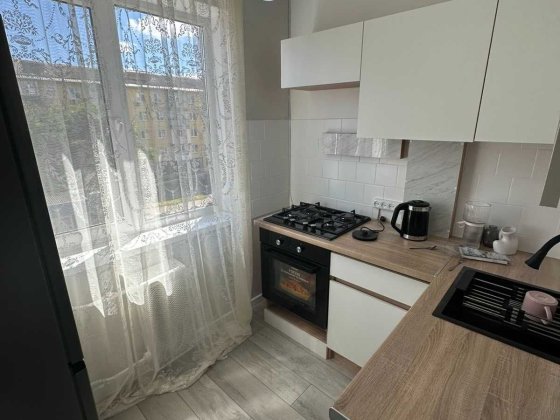 Продаж 2-кімнатної квартири в центрі Житомир