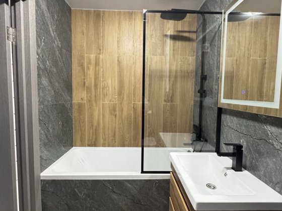 Продаж 3-х кімнатної квартири Кропивницький