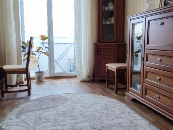 Без посредников.Продам 1 комнатную квартиру Сталинку Кропивницький