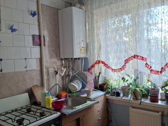 Продам 2к квартиру в районі 13 школи з агв Кропивницький