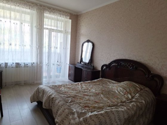 Продам трехкомнатную квартиру Запорожье
