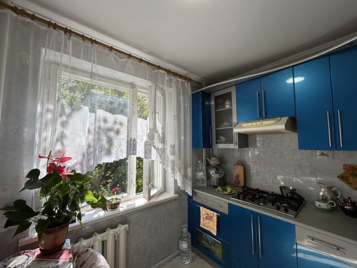 Продам однокімнатну квартиру в новому будинку  біля пр. Космонавтів - фото 1