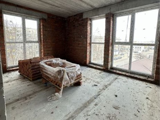 Продаж 2-кімн. квартири 61 м' в ЖК "Смарт Сіті", центр (переуступка) Житомир