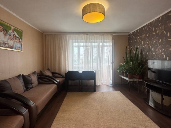 Продаж квартири по  вул. Михайлівська в м. Кропивницький Кропивницький