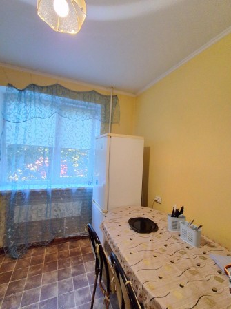 Продам 2кім квартиру Попова 2й поверх - фото 1