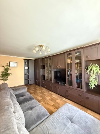 Продам 3-кімнатну квартиру 64 м² з автономним опаленням — Новомиколаївка. Власник - фото 1