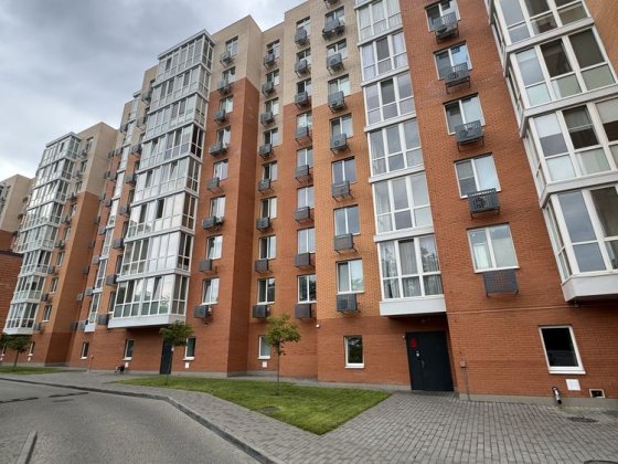 Продам 2-х ком с ремонтом в ЖК Затишний Победе-3 Днепр