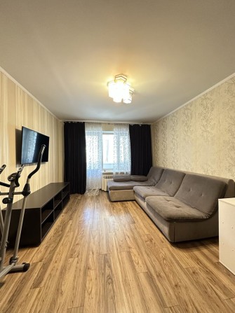Продам затишну 2к квартиру з ремонтом - фото 1