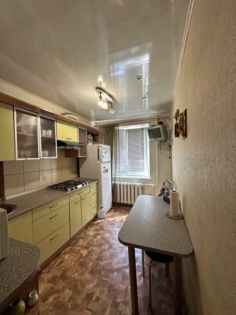 Продаж 3к квартири ж/м Перемога-1, вулиця Набережна Перемоги, сквер прибрежний - фото 1