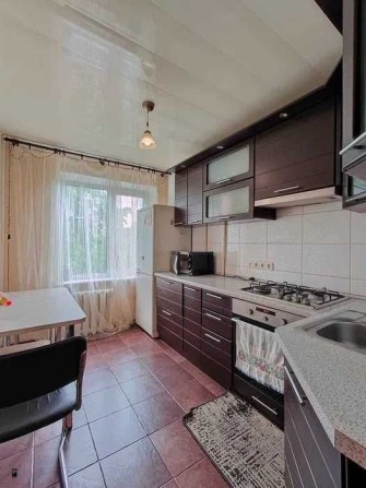 ТРЦ Караван Продаж 3к квартири вулиця Калинова, образцова лівий берег - фото 1