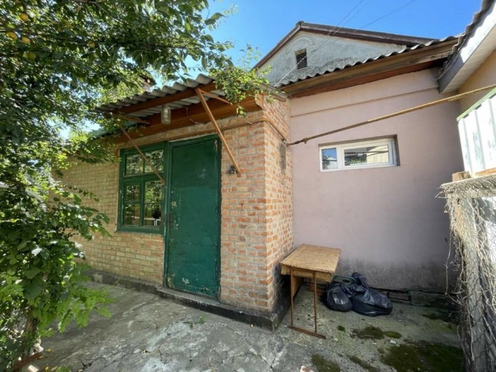 Продам 3-кімнатну квартиру в приватному секторі - фото 1