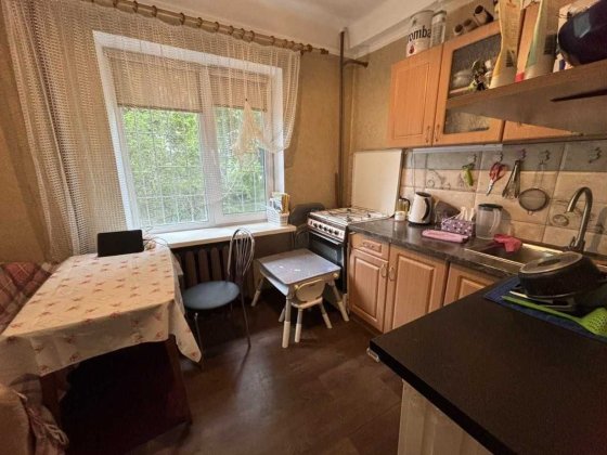 продам 1 імнатну квартиру вул. Чумаченка Запорожье