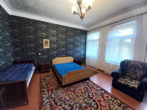 Продажа  большой полнометражной 2х-комнатной квартиры. Металлургов. Проспект Соборный Запорожье