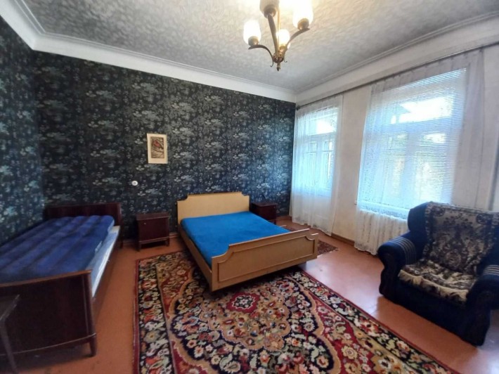 Продажа  большой полнометражной 2х-комнатной квартиры. Металлургов. Проспект Соборный - фото 1