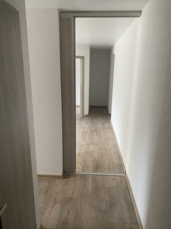 Продам 3-х кімнатну квартиру у центрі - фото 1