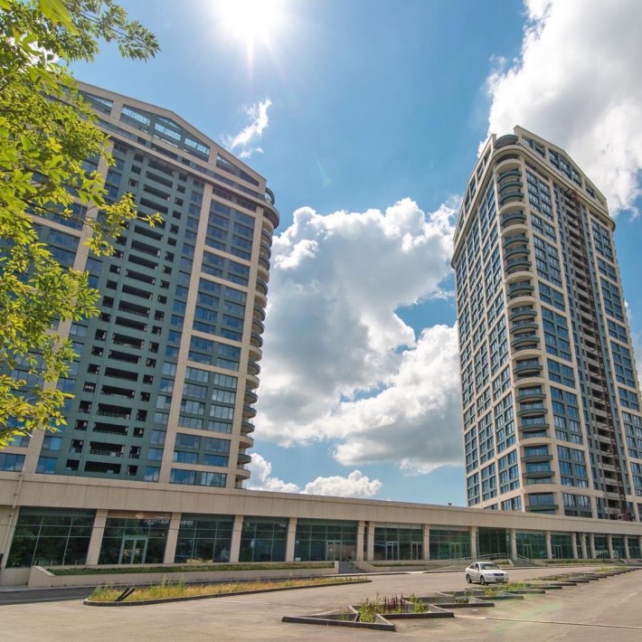 В продаже видовая квартира в новом премиум -класса ЖК Bartolomeo Resort Town - фото 1