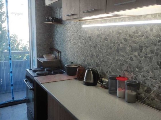 Продам 2-кімнатну квартиру Малий ринок Терміново Запорожье