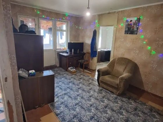 Продам 2-ком. квартиру ул. Богдана Хмельницкого Дніпро