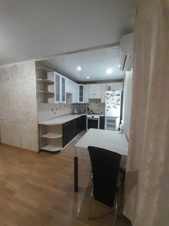 Продаж 2-кімнатної квартири з кухнею-студією, Металургів (213-378-413) - фото 1